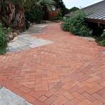 Brick & Stone Driveway / Patio