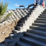 jumbo retaining block