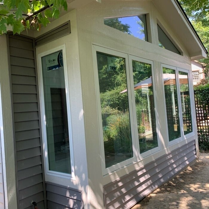 Sunroom & Screened Porch