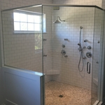 Neo-angle frameless shower