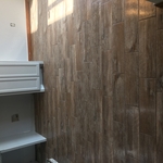 Floor tile