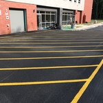 NO PARKING