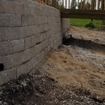 Retaining wall