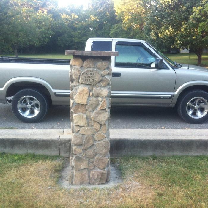 Stone mailbox