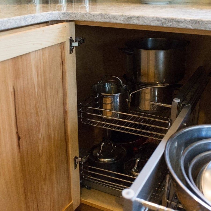 Knotty Hickory Kitchen in Everett
