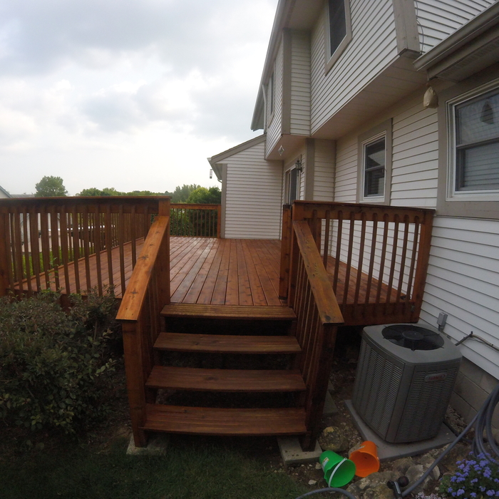 Deck Cleaning and Sealing