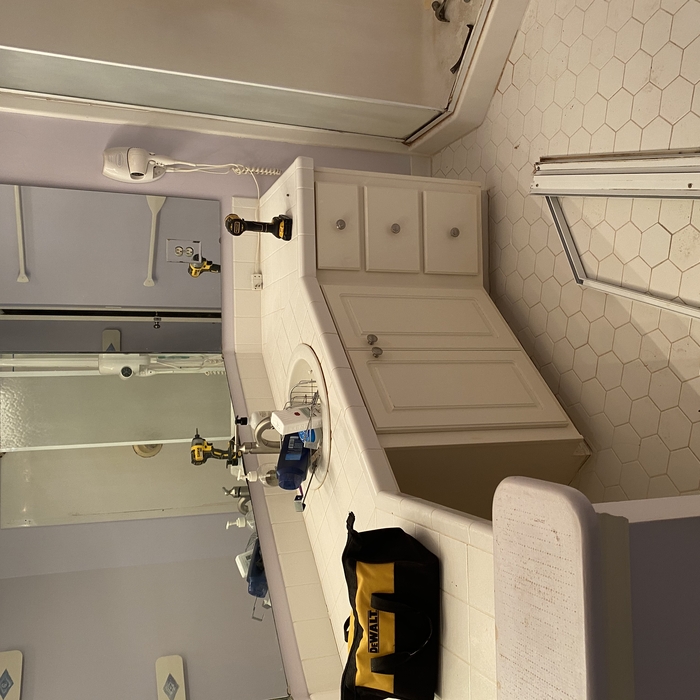 Bathroom showers