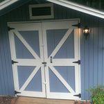 Lakehouse building
