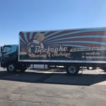26 foot box truck trucks