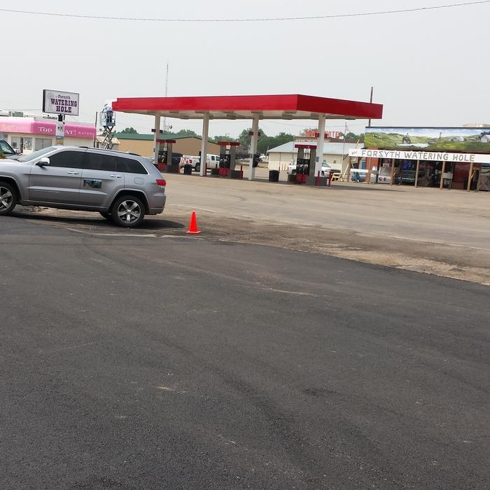 asphalt paving