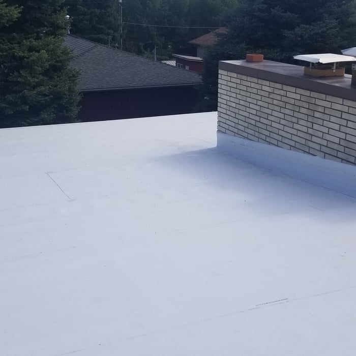 Single ply roof