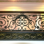 Detailed and proportional