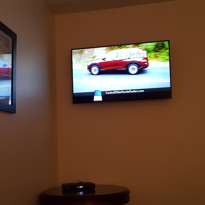 32" Tilt Mount