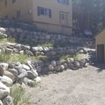 Boulder wall