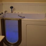 Ella's Deluxe walk-in tub