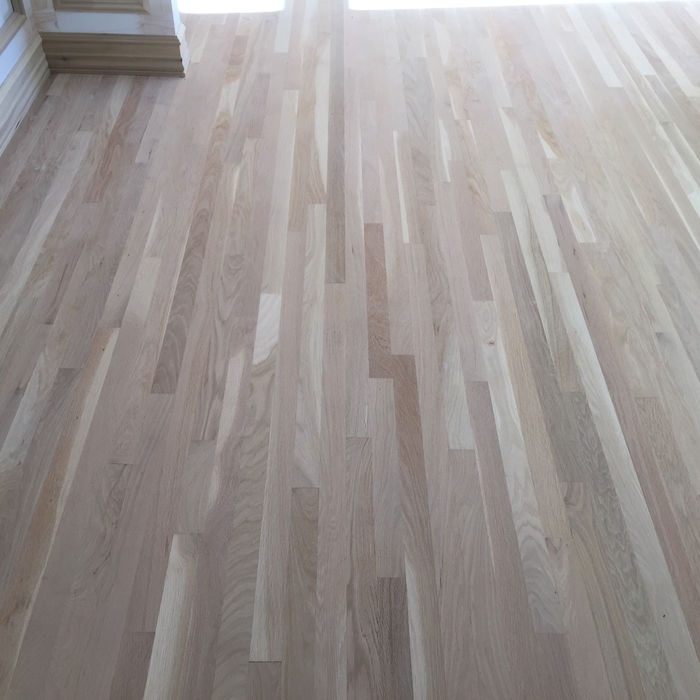 White oak sanding before glossing