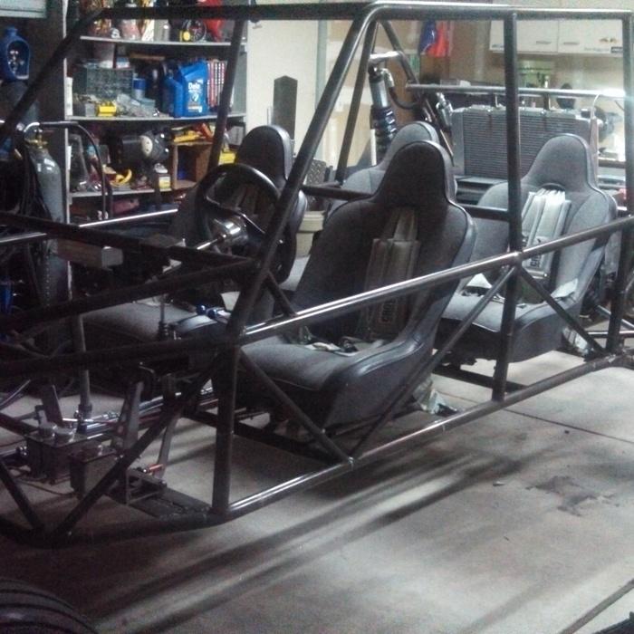 Start of offroad car