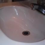 Bathroom sink