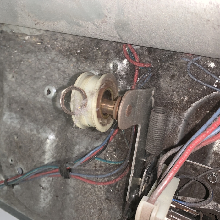 Belt idler pulley melted