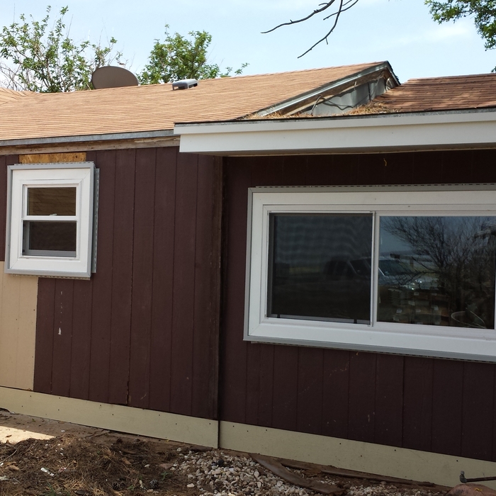 Replacement windows Going in