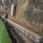 Retaining wall