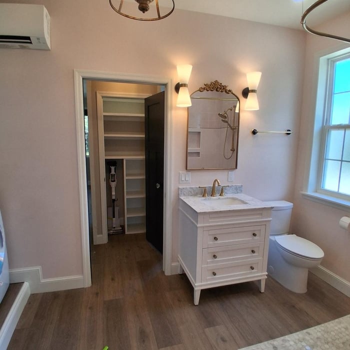Mother-in-law suite