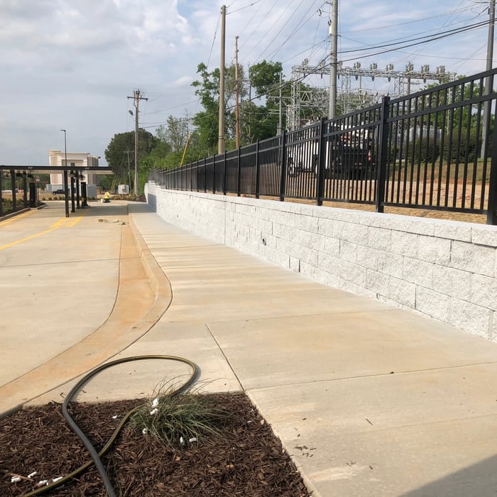 Commercial retaining wall