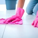 pink gloves