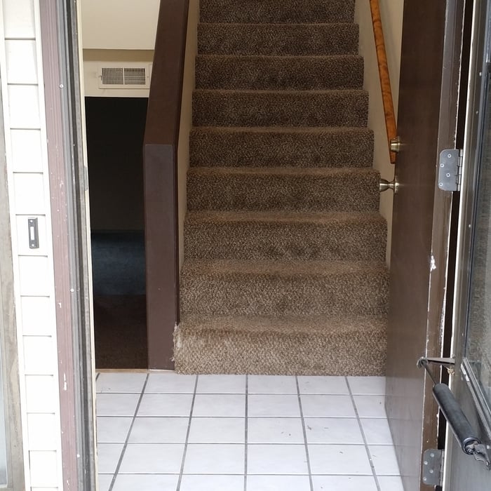 Entry Stairs Before