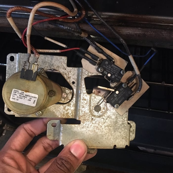 Oven door lock replacement (Self Clean)