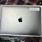 MacBook $600