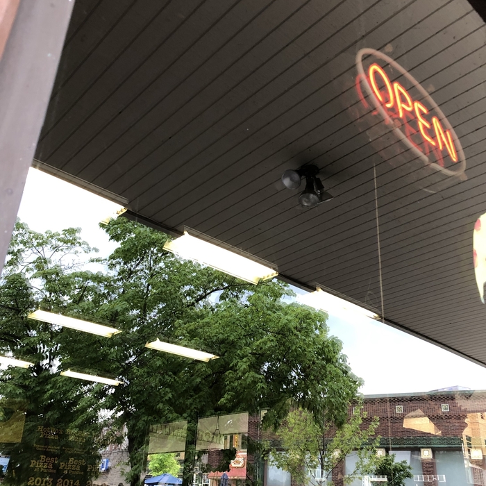 Store Front Window Cleaning