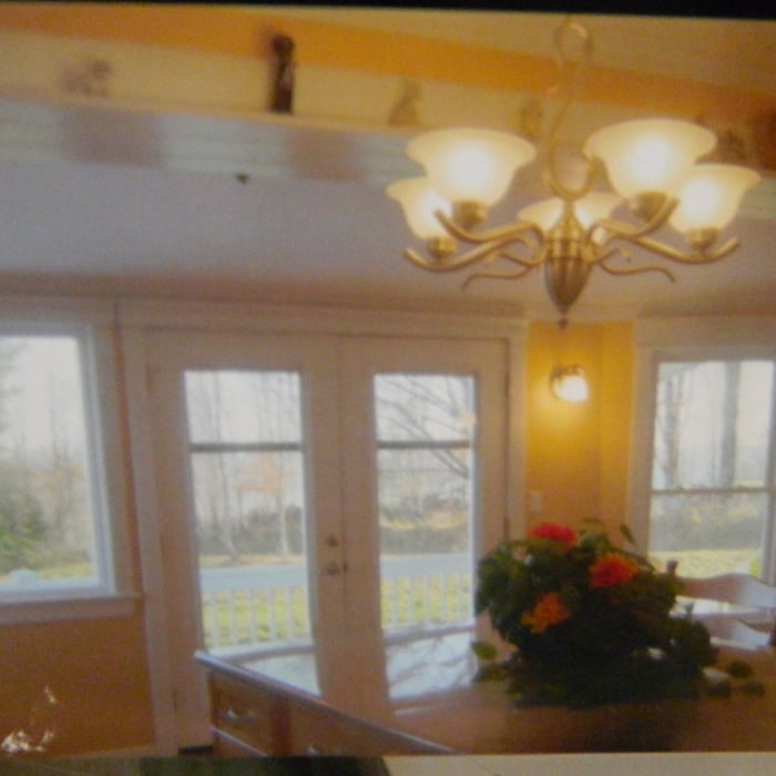 porch to kitchen