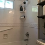 Tub with trim
