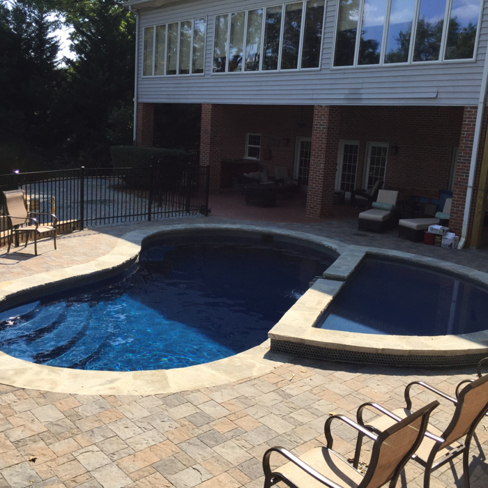 Trilogy Columbia swimming pool and tanning ledge