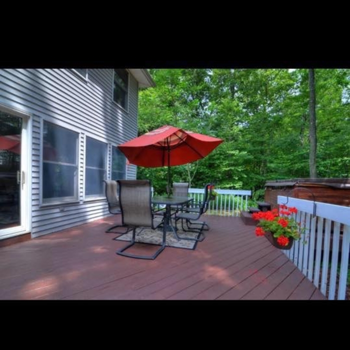 Back yard Deck