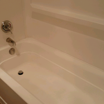 After Photo of Bathtub