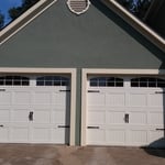 9x7 Carriage House Style