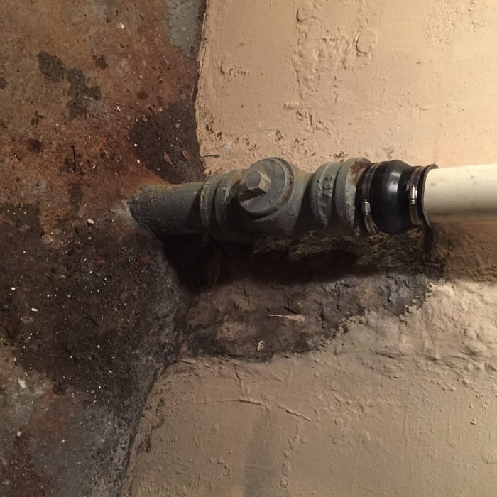 Before foundation crack repair