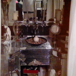 Mirrored vanity