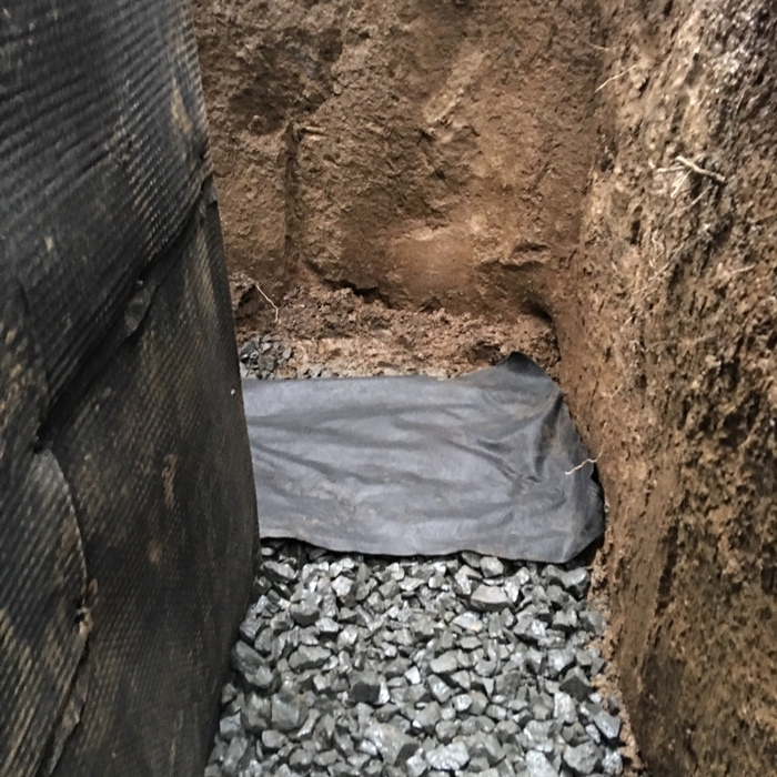 Laying Fabric Filter before back filing with dirt