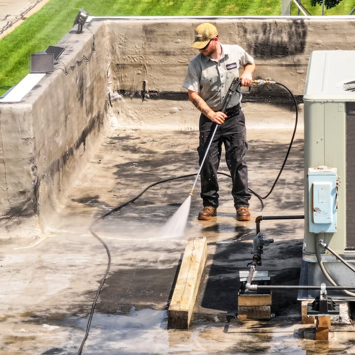 power-rinsing roof
