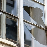 storm window glass replacement