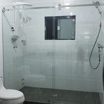 Sliding Shower Enclousure