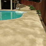 Troweled finish with desert beige lowlights.