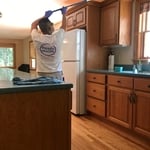 Walls and ceilings cleaning
