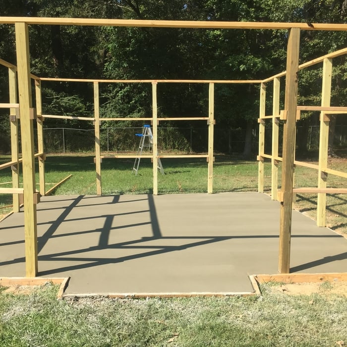 Form and finisher concrete builder