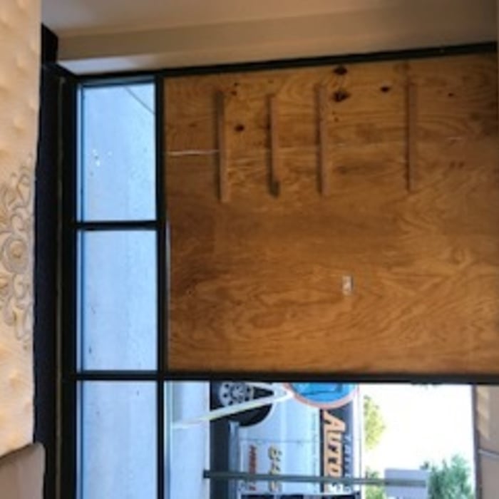 Emergency board up
