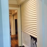 Interior Qomapact rolling shutter