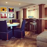 Lakehouse Lounge